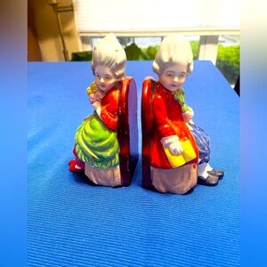 Vintage Ceramic Couple Bookends
